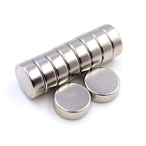 Magnes neodymowy walcowy 8x3mm